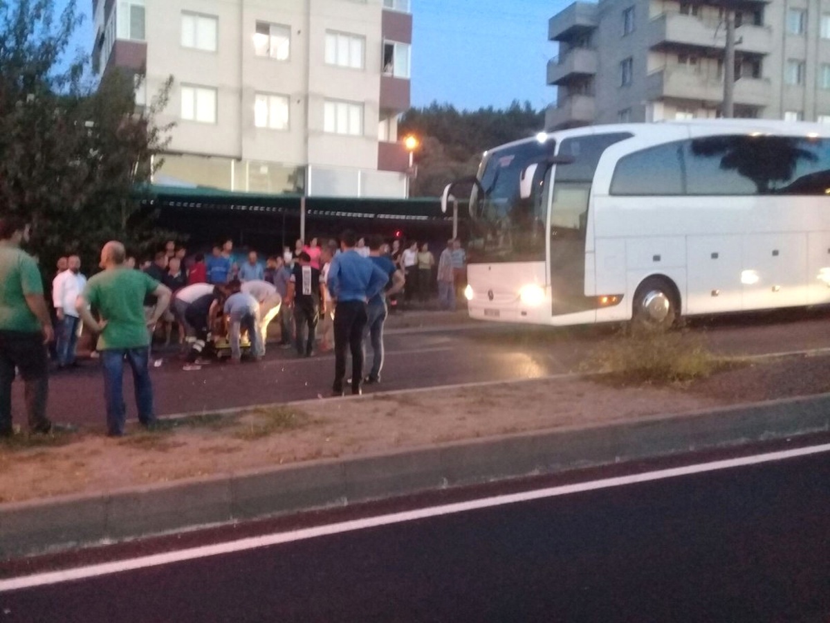 Karşıdan Karşıya Geçerken Otobüs Çarptı