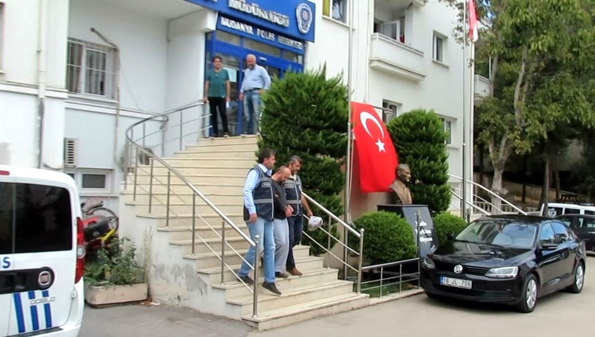 Tartıştığı Ağabeyini Bıçaklayarak Öldürdü