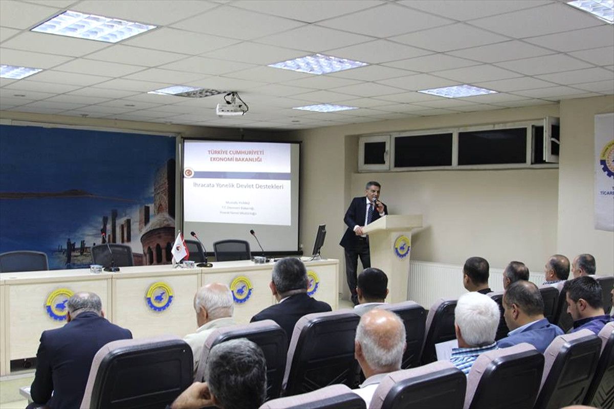 Tatvan\'da Dış Ticarete İlişkin Bilgilendirme Semineri