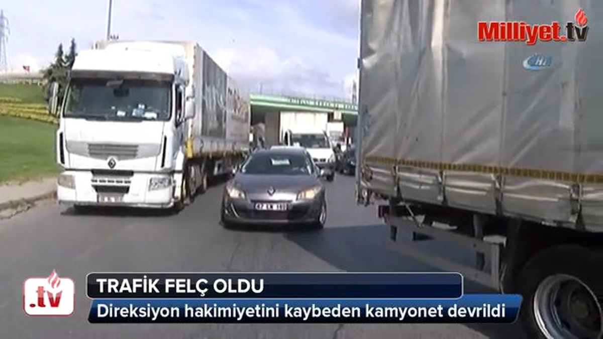 Tem Bağlantı Yolunda Yaşanan Kaza Trafiği Felç Etti