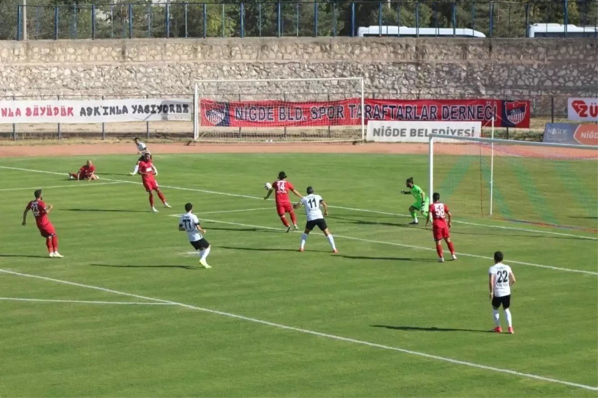 Tff 2. Lig: Niğde Belediyespor: 3 - Altayspor: 0