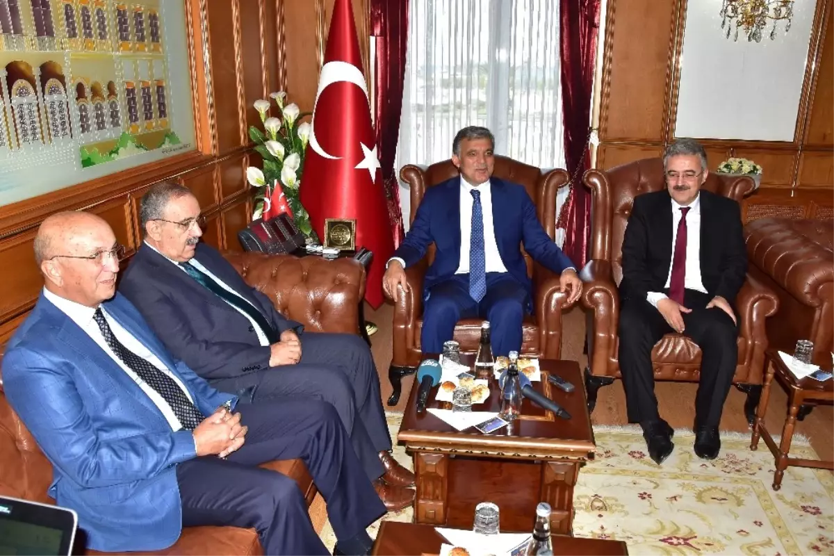 11. Cumhurbaşkanı Abdullah Gül, İzmir\'de