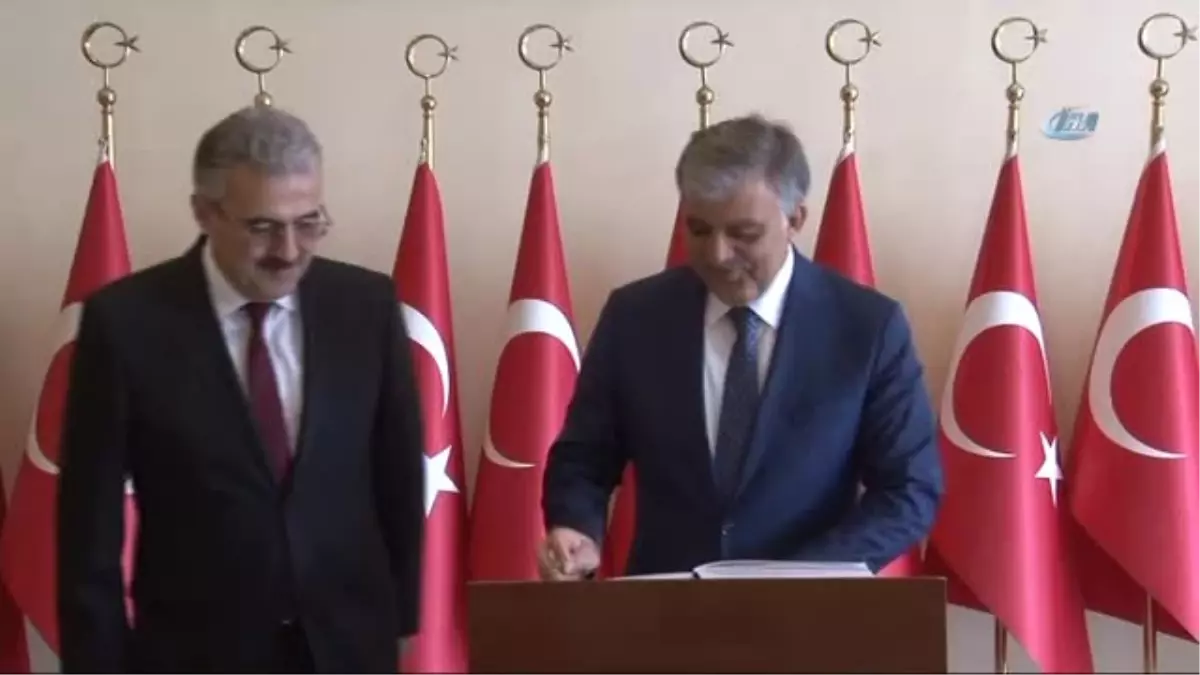 11. Cumhurbaşkanı Abdullah Gül İzmir\'de