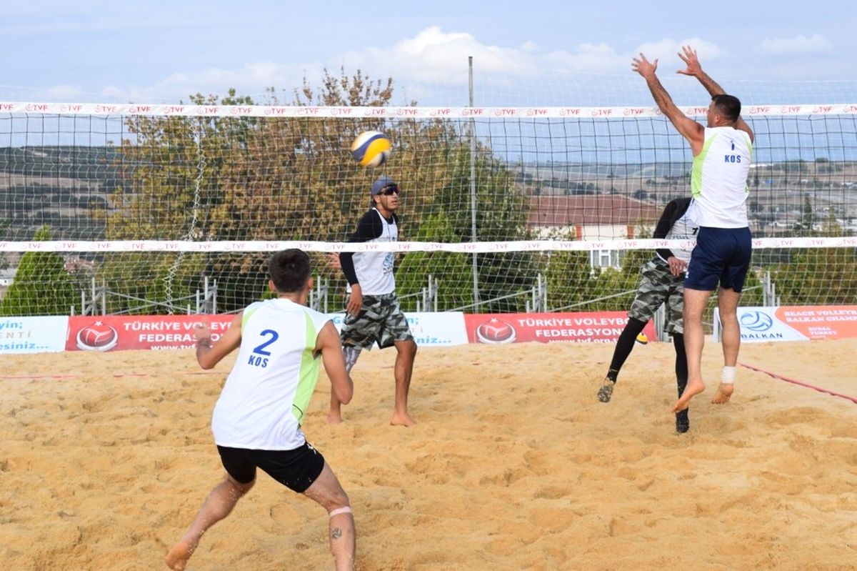 Balkan Panayırı\'nda Plaj Voleybolu Heyecanı