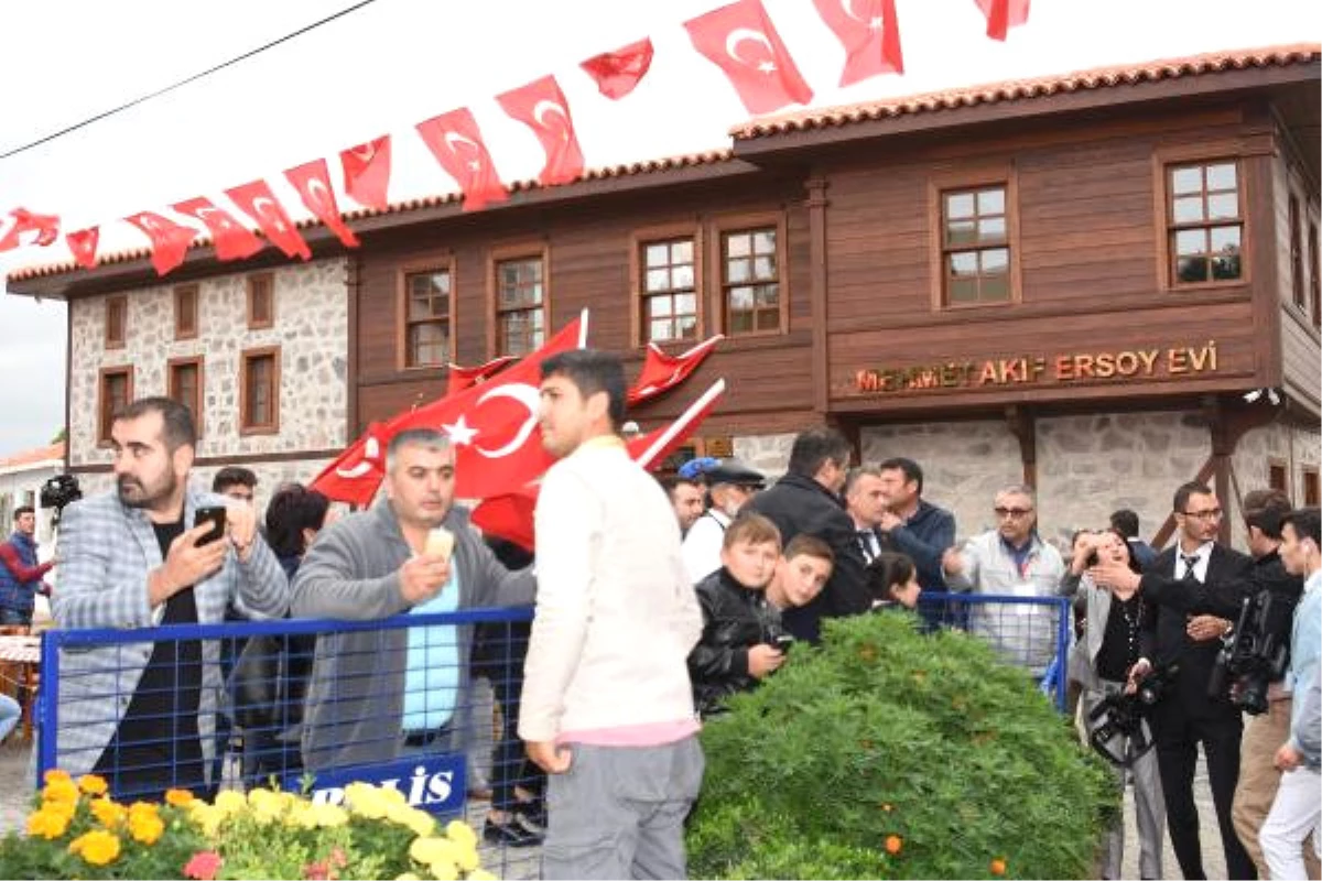 Başbakan Binali Yıldırım, Çanakkale\'de (7)