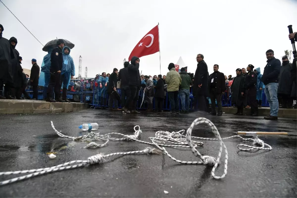 Fetö\'nün Suikast Girişimi Davası Belgesel Oluyor