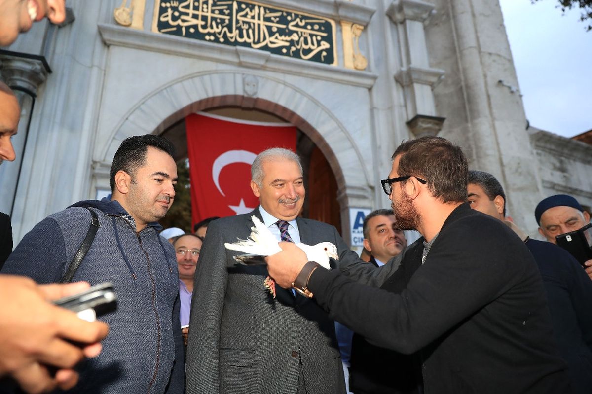 İbb Başkanı Mevlüt Uysal\'ın İlk Gün Mesaisi Başladı