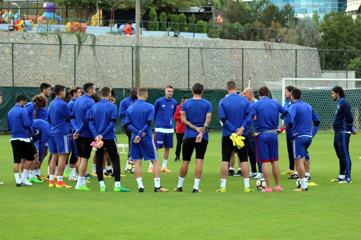 Karabükspor 4 Eksikle İstanbul\'a Gitti