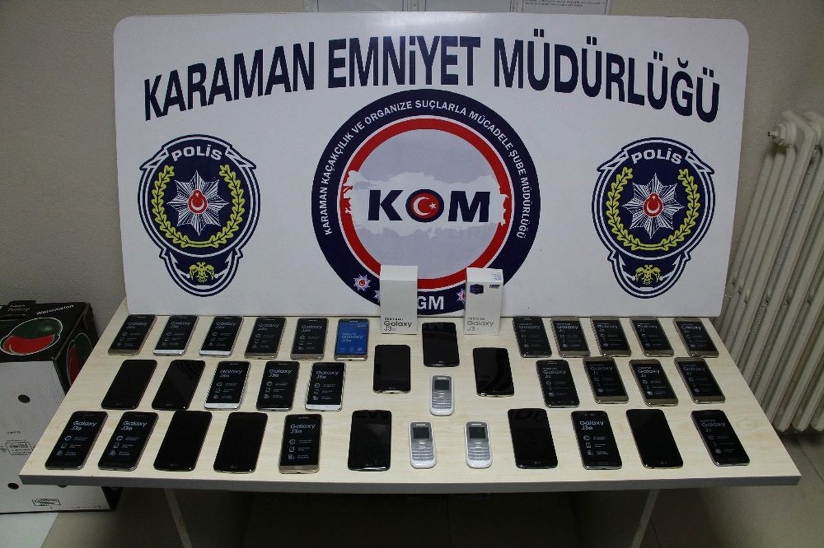 Karaman\'da Çok Sayıda Kaçak Cep Telefonu Ele Geçirildi