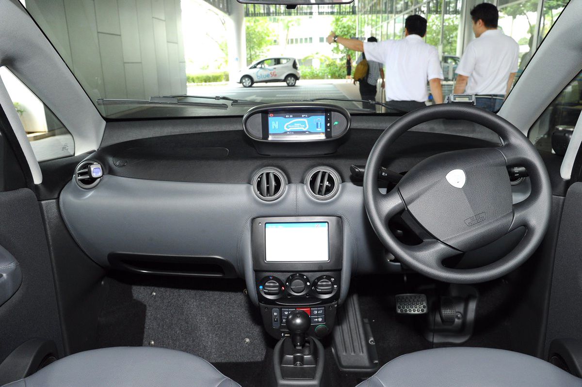 Singapur Elektrikli Otomobil Paylaşım Servisini Başlattı