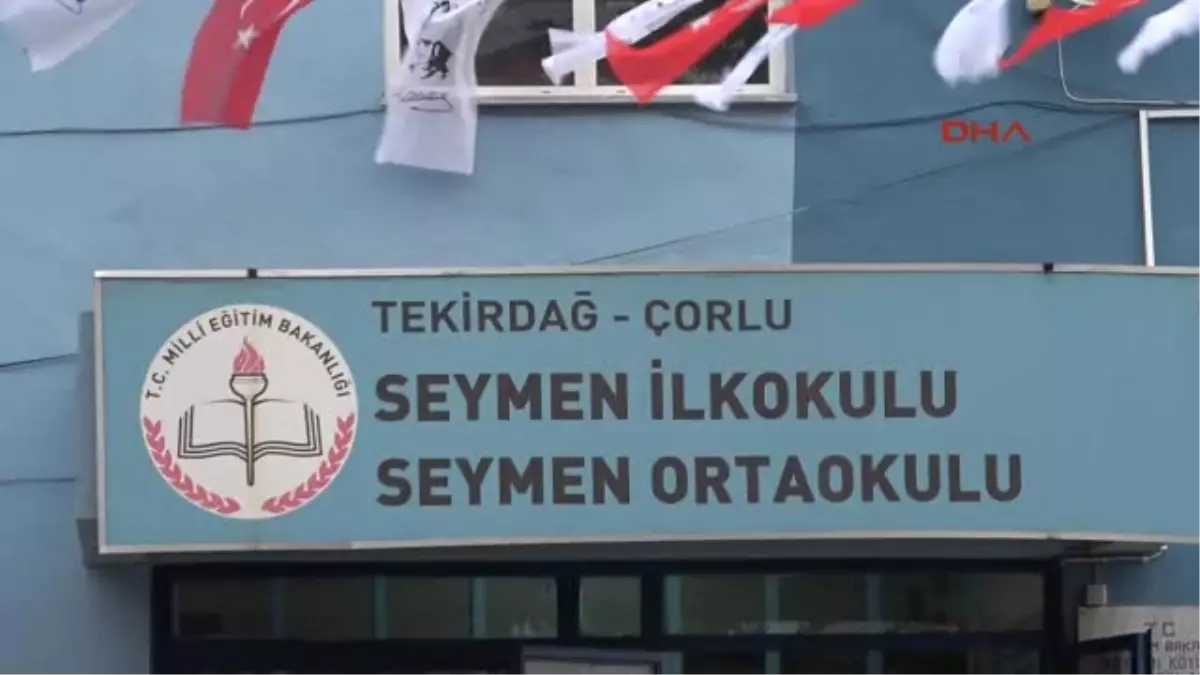 Tekirdağ Gençlik Meclisi İlkokula, Bağışlarla 7 Bin Kitaplık Kütüphane Kurdu