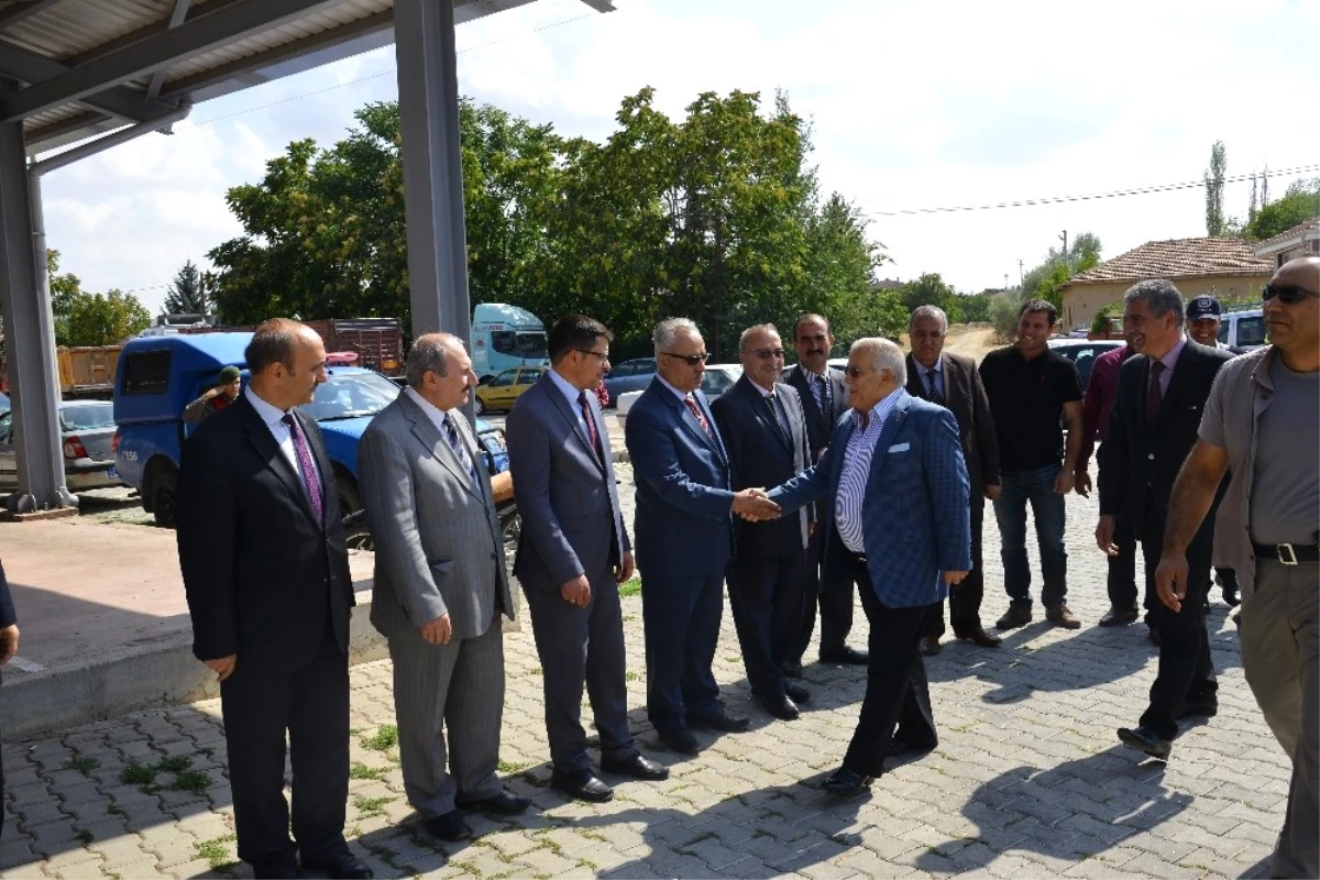 Vali Şentürk, Boztepe İlçesinde Vatandaşlarla Buluştu