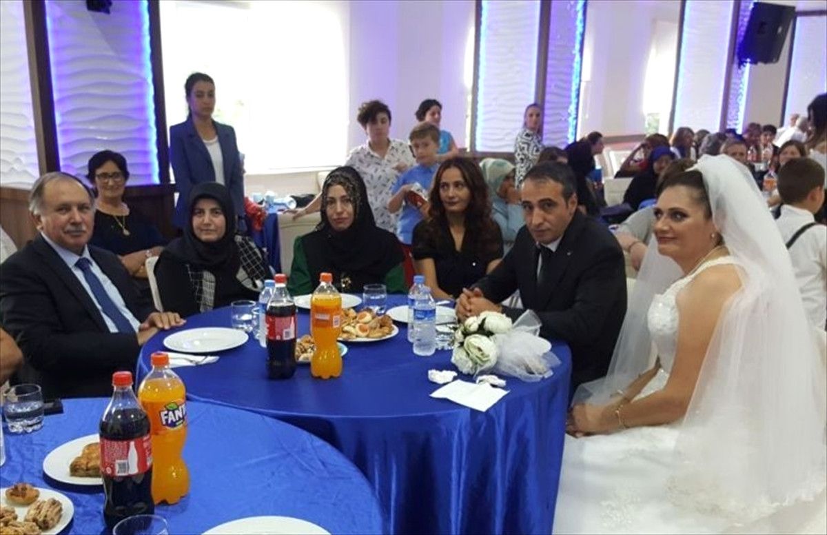 Artvin Valisi Doğanay, Şehit Yakının Nikah Törenine Katıldı