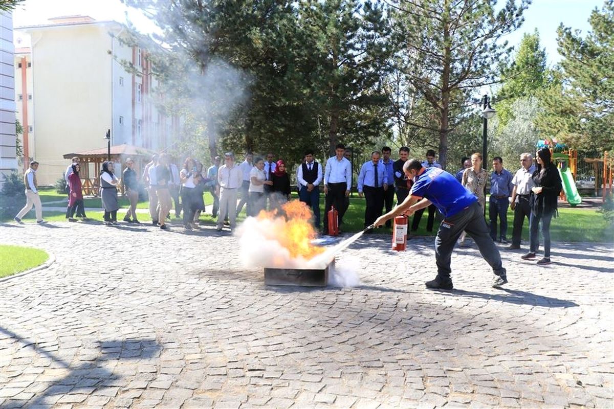 Deprem ve Yangın Tatbikatı Gerçekleştirildi