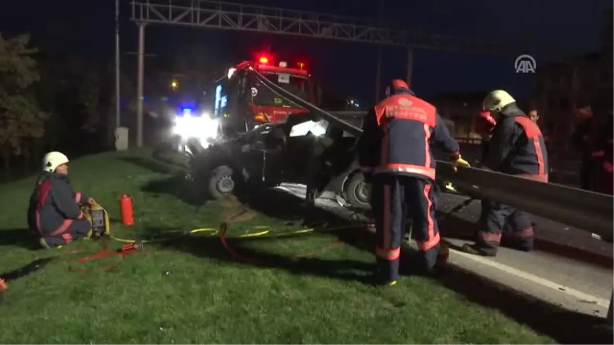 Kağıthane\'de Trafik Kazası: 2 Yaralı