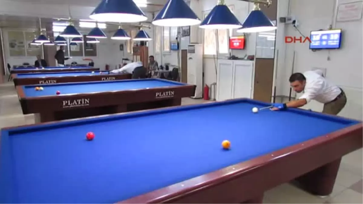 Sandıklı\'da Bilardo Turnuvası