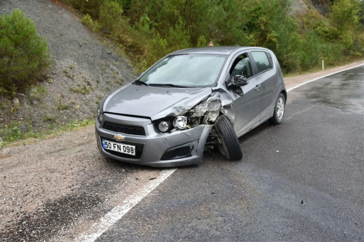 Sinop\'ta Trafik Kazası: 4 Yaralı