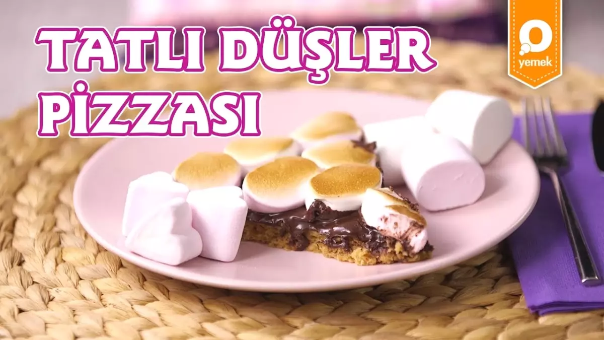 Tatlı Düşler Pizzası Tarifi - Onedio Yemek - Tatlı Tarifleri