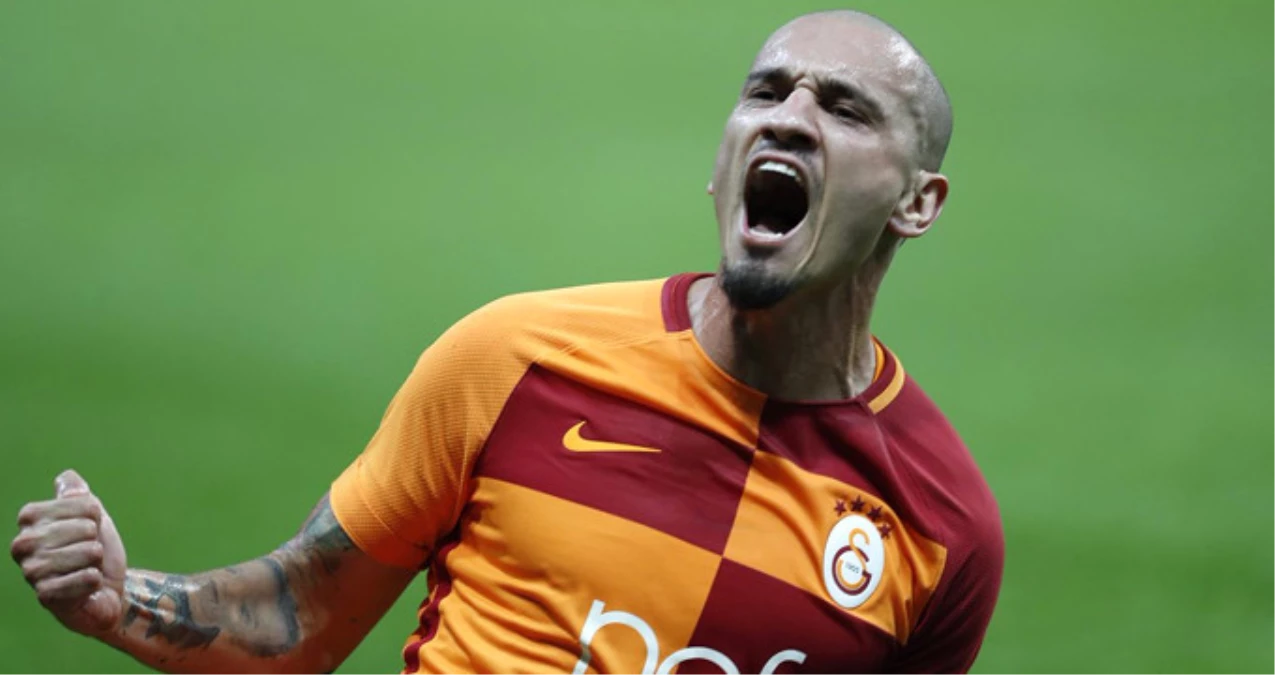 Galatasaray Maicon\'un Golünden Sonra Aykut Kocaman\'a Gönderme Yaptı