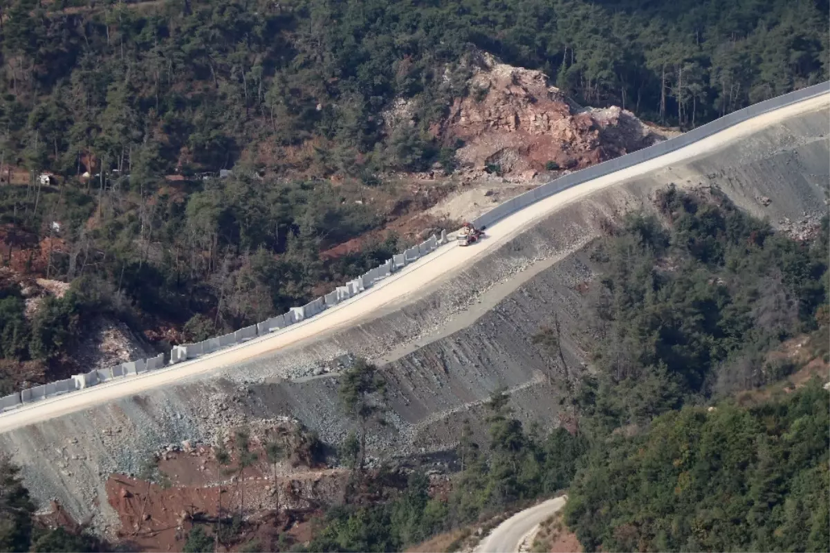 Güvenlik Duvarında Son Aşamaya Gelindi