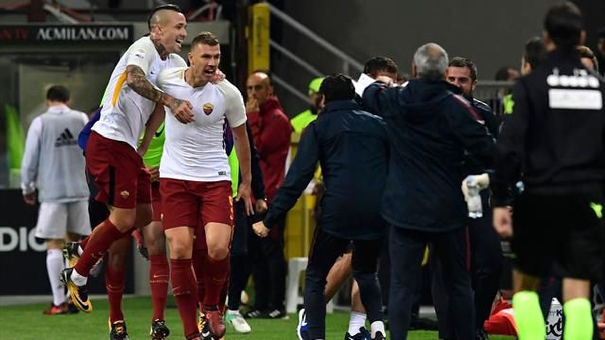 Hakan Çalhanoğlu Kızardı, Roma Deplasmanda Kazandı