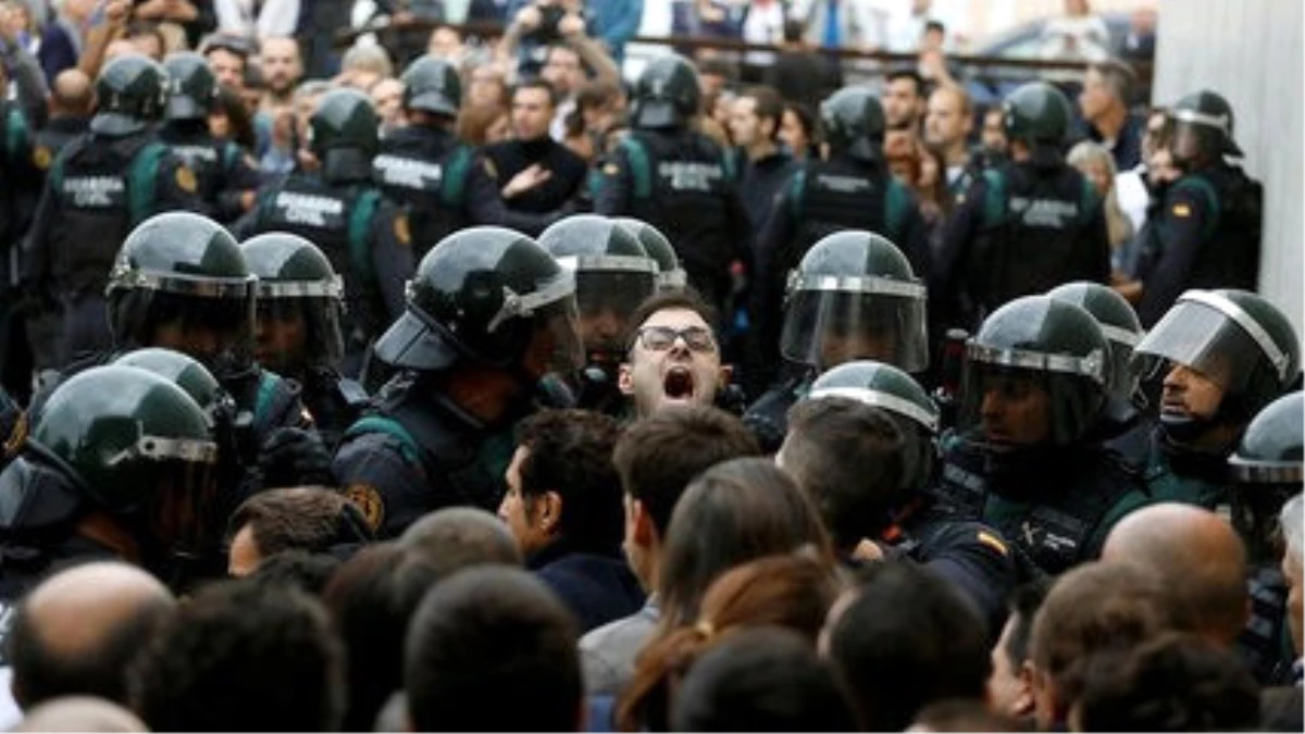 Polis Şiddeti Franco Faşizmini Hatırlattı: İspanya 70\'lere mi Dönüyor