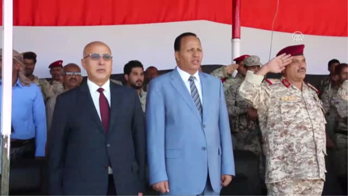 Yemen\'de Askeri Mezuniyet Töreni