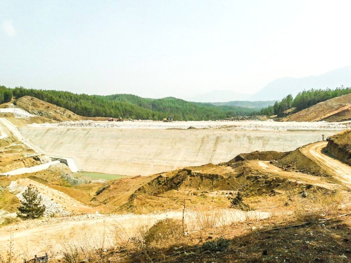 Aladağ\'da 9 Bin Dekar Zirai Arazi Su ile Buluşacak