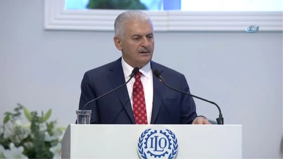 Başbakan Yıldırım: "Hiçbir Devlet Kendisine Sadakatle Tabi Olmayan, Memurlarla, Kamu Görevlisiyle...