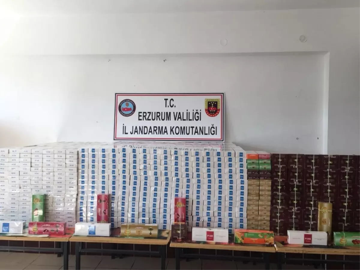 Erzurum\'da 22 Bin 700 Paket Kaçak Sigara ile 37 Bin Gram Tütün Ele Geçirildi