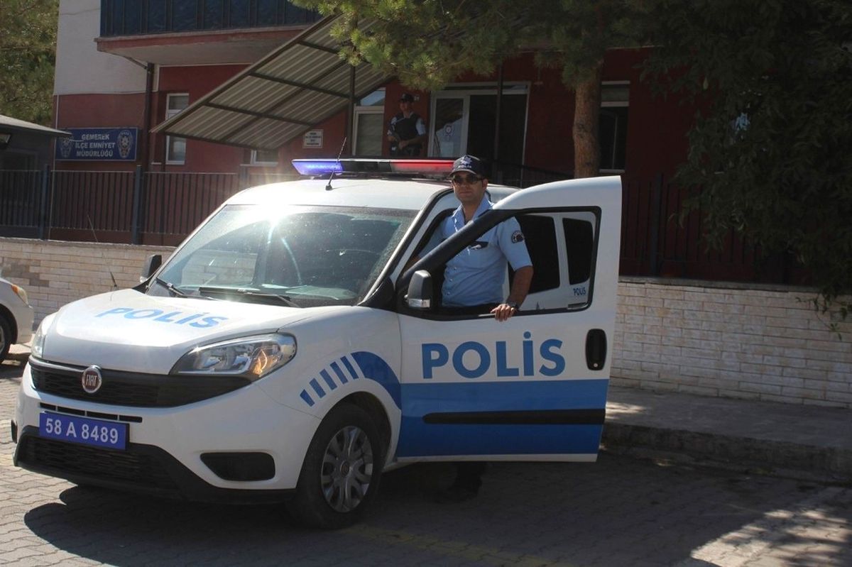 Gemerek Emniyetine Yeni Polis Aracı