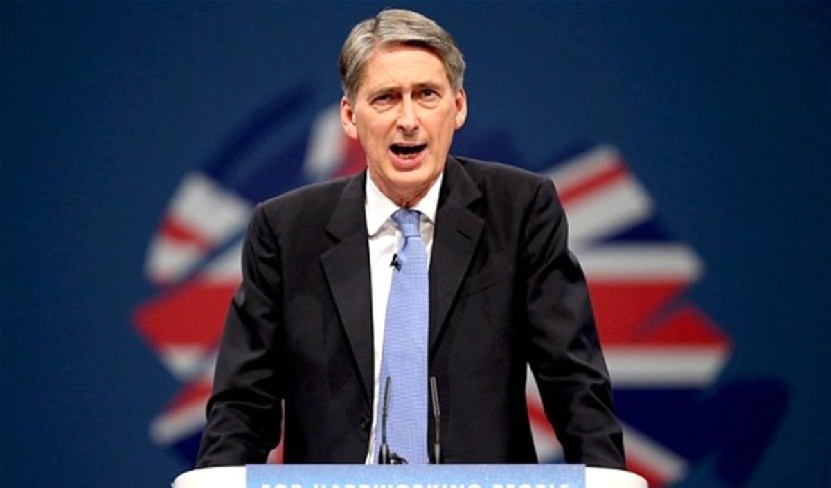 Hammond: Brexit Belirsizliği Ortadan Kaldırılmalı