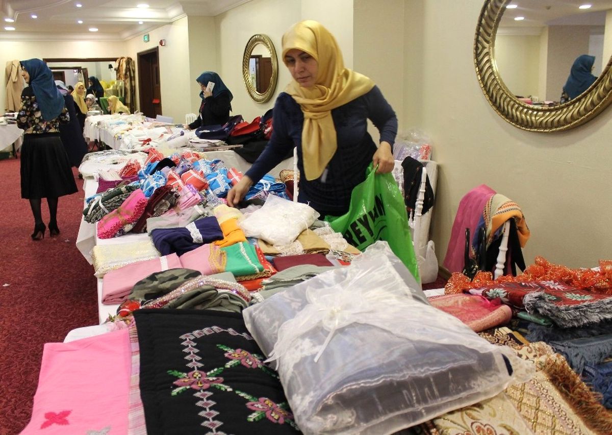 Işık Demeti Aile ve Kültür Derneği İhtiyaç Sahipleri İçin Kermes Açtı