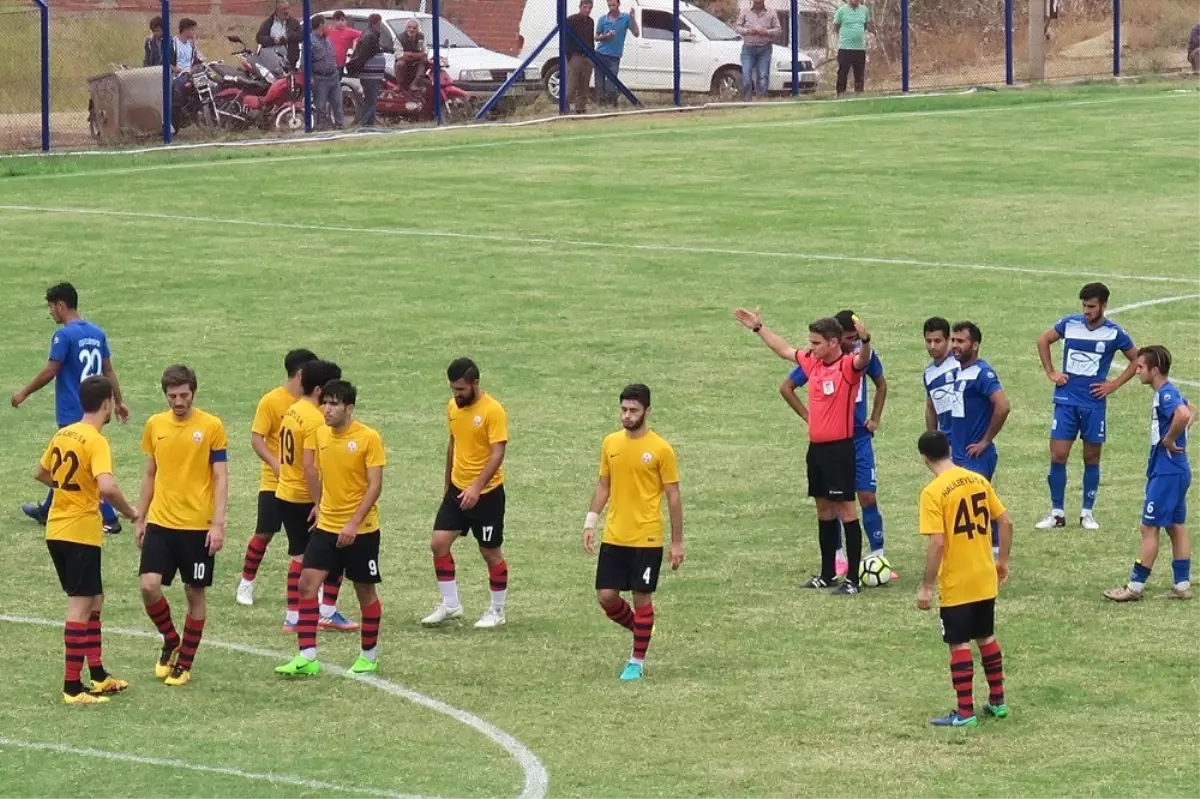 İzmir Süper Amatör Lig: Halilbeylispor: 2 - Foça Belediyespor: 1