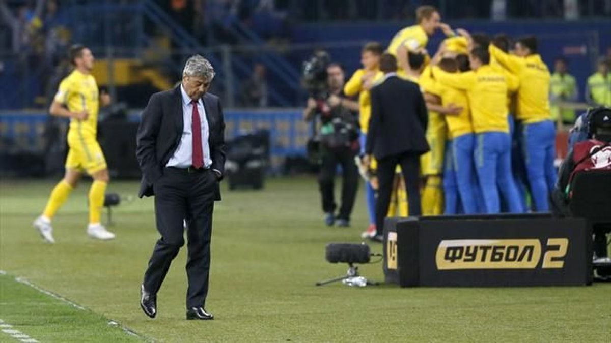 Mircea Lucescu\'ya Şok Ceza