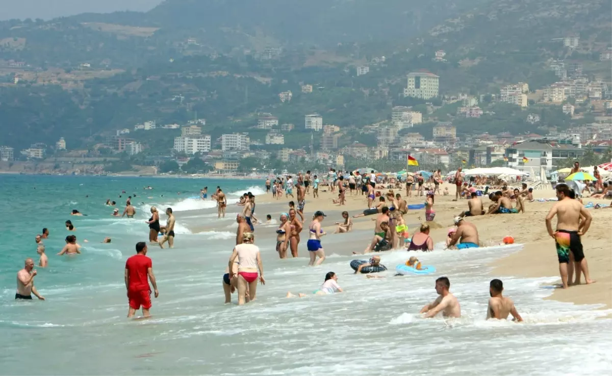 Rus Turist Sayısında Tüm Zamanların Rekoru Kırıldı