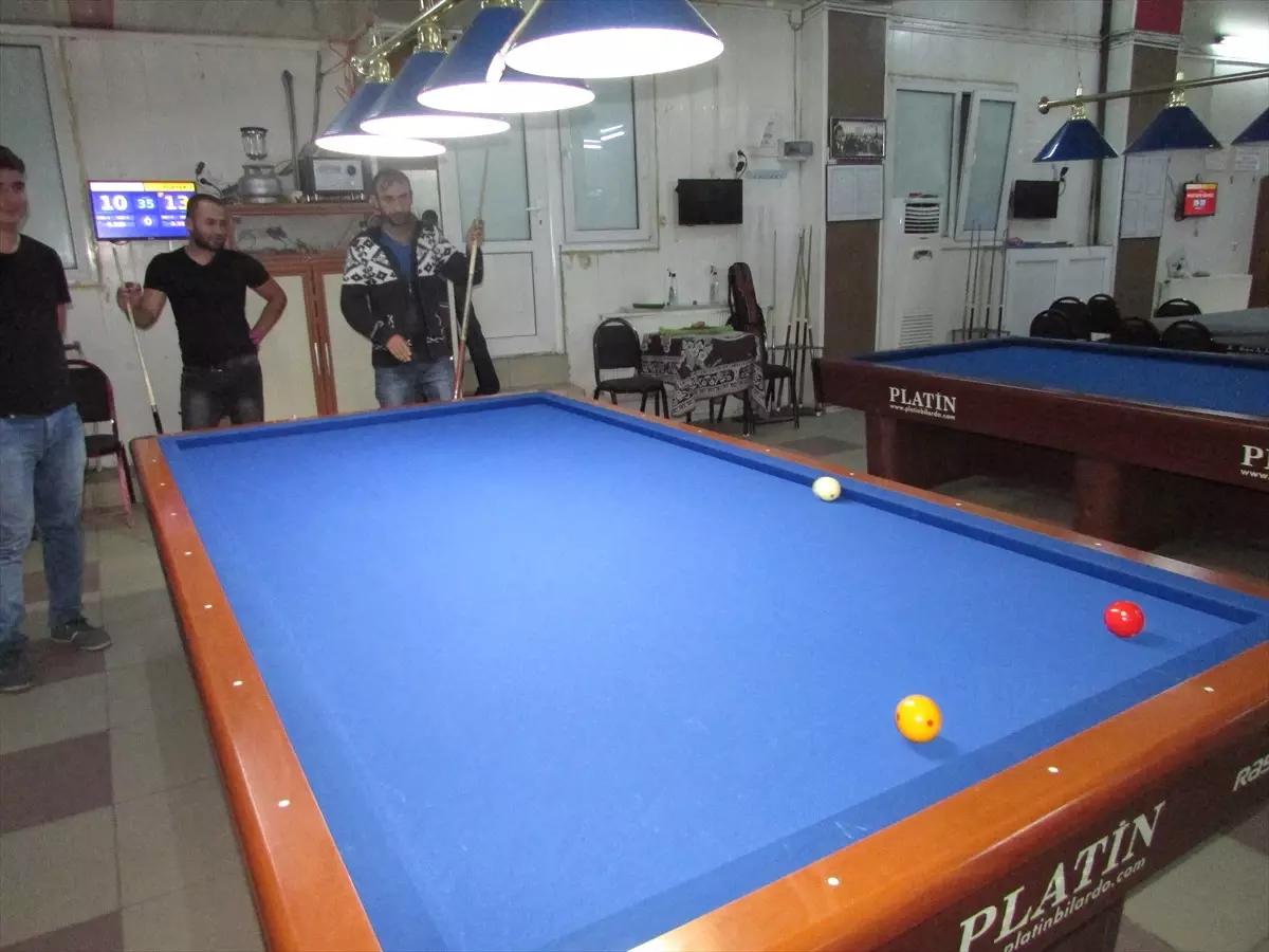 Sandıklı\'da Bilardo Turnuvası