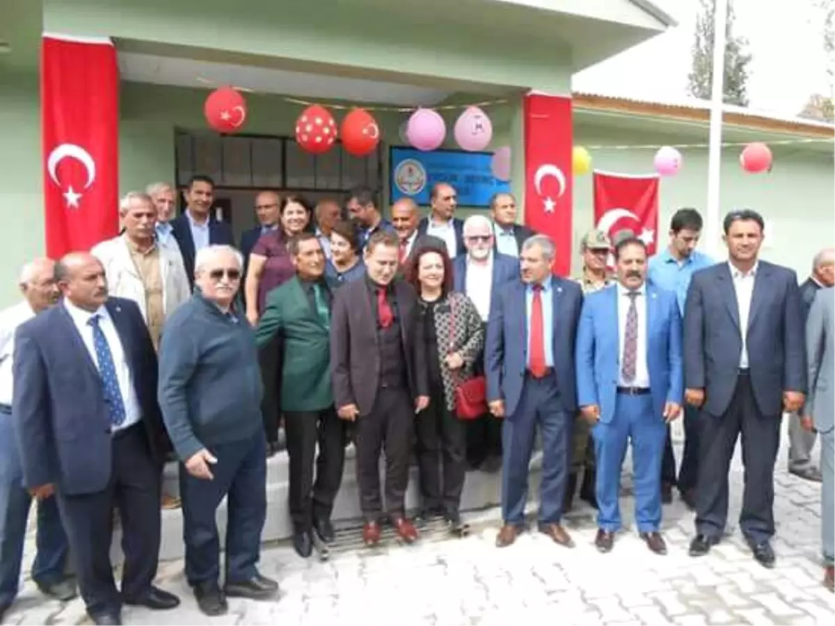 Şenkayalı Gurbetçilerin Vefası, Köylerine Okul ve Camii Yaptırdılar