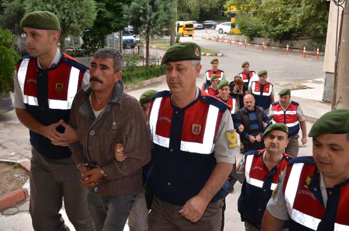 Akşehir\'de Uyuşturucu Operasyonu: 4 Gözaltı