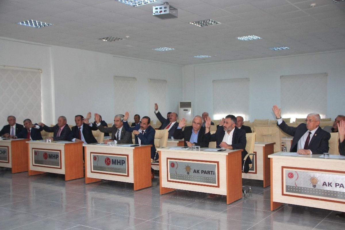 Bu Tesis Kurulursa 72 Bin Çam Ağacı Kesilecek