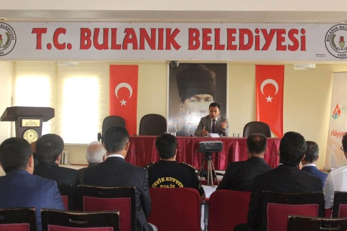 Bulanık\'ta \'İdari Şube Toplantısı\' Yapıldı