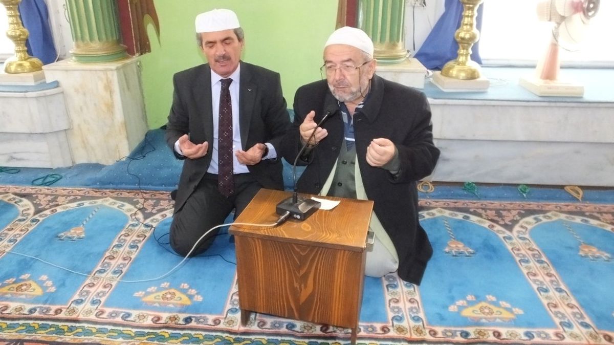 Burhaniye\'de Camiler ve Din Görevlileri Haftası Kutlandı
