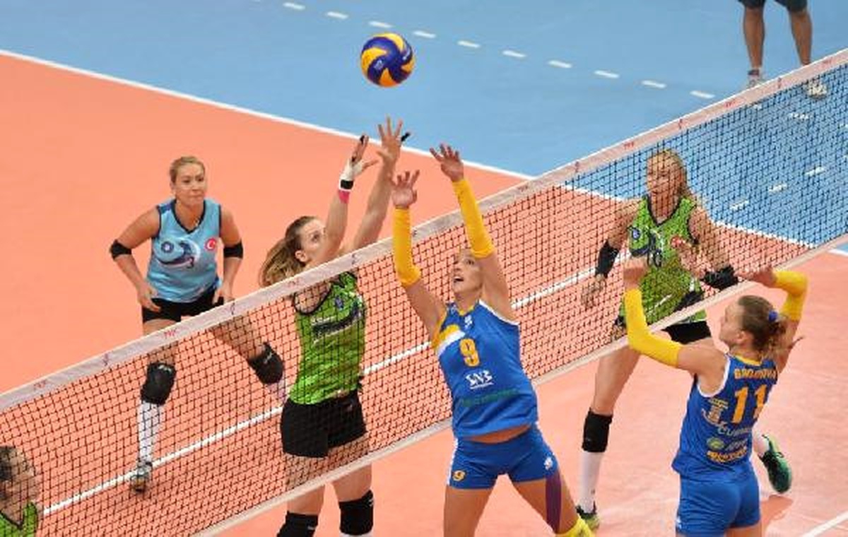 Bursa Büyükşehir Belediyespor Hazırlıklarını Bulgaristan\'da Tamamlayacak