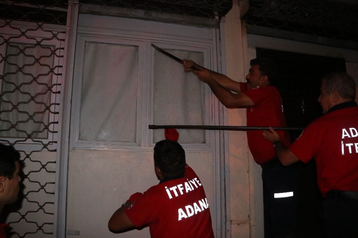 Eşiyle Kavga Edip İntihar Edeceğini Söyleyen Bir Kişi, Polisi Alarma Geçirdi
