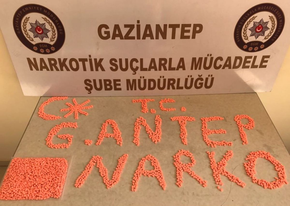 Gaziantep\'te 3 Bin Adet Uyuşturucu Hap Ele Geçirildi
