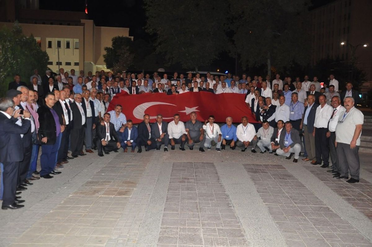 Gaziantep Valisi Yerlikaya\'dan Muhtarlara Konya Gezisi
