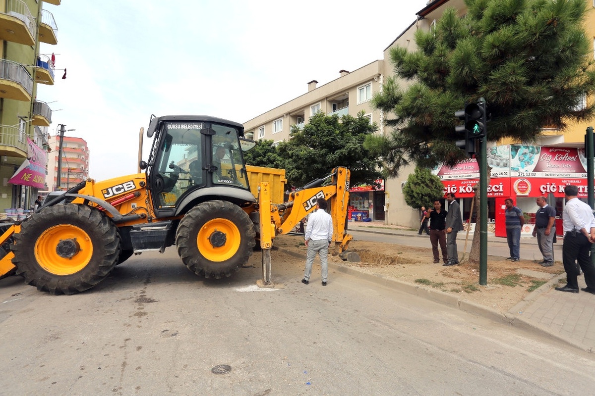 Gürsu\'da Çöp Konteynerleri Yer Altına Alınıyor