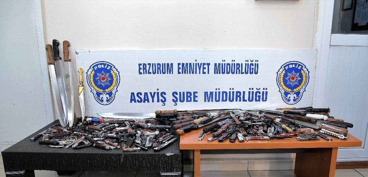 Güven Timleri 3 Ayda 490 Adet Bıçak Ele Geçirdi