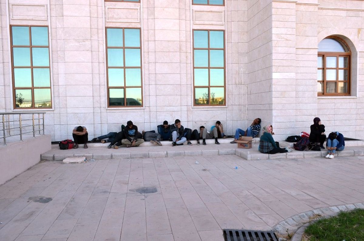 Hatay\'da 17 Mülteci Yakalandı