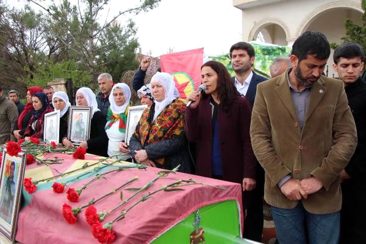 Hdp\'li Konca\'nın Vekilliği, Terörist Cenazesindeki Konuşması Nedeniyle Düştü